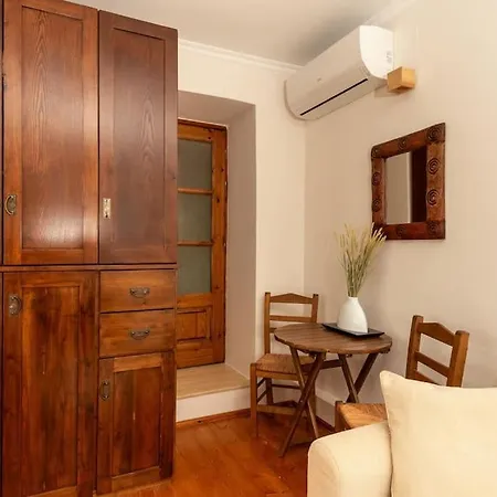 Ferienhaus σκίνος